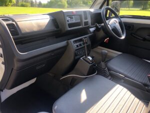 Daihatsu Hijet HD Dump interior showing PTO lever